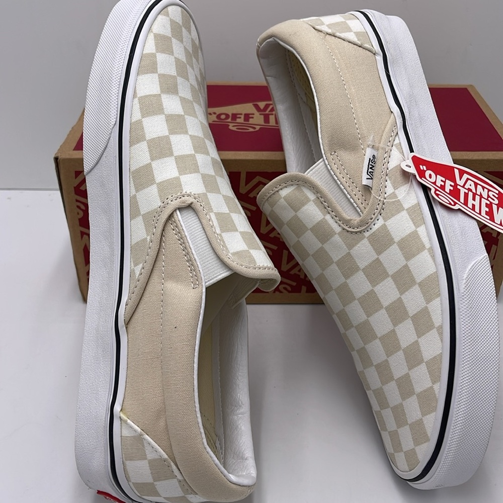 Vans WMNS Checkerboard Sneakers Classic Slip-On
(Checkerboard)Trtldvtrwht - Picture 11 of 16